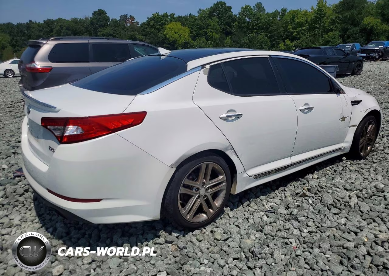 2013 Kia Optima Sx VIN:5XXGR4A67DG232601 - 3