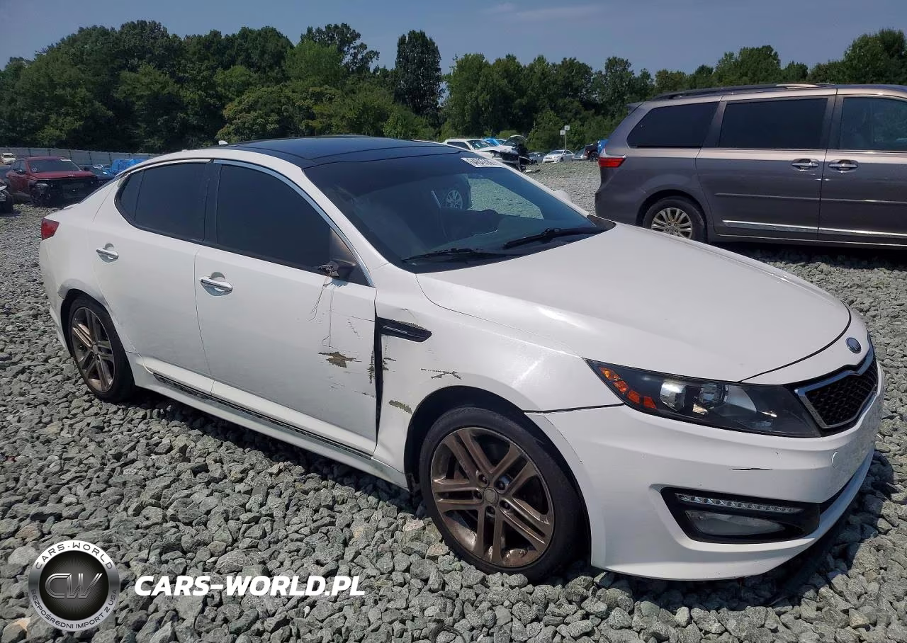 2013 Kia Optima Sx VIN:5XXGR4A67DG232601 - 4