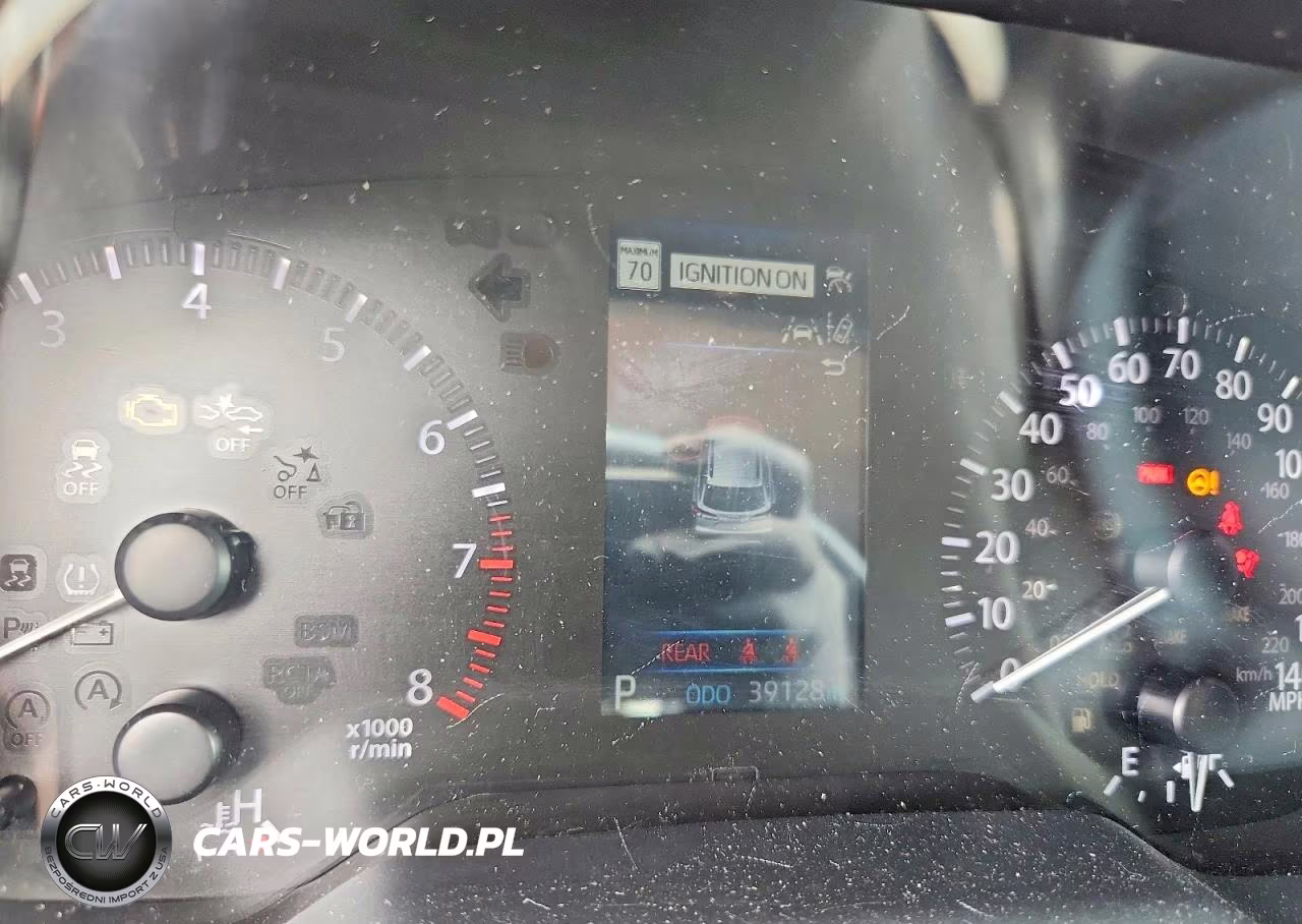 2024 Toyota Corolla Cross Le VIN:7MUCAAAG7RV097516 - 9