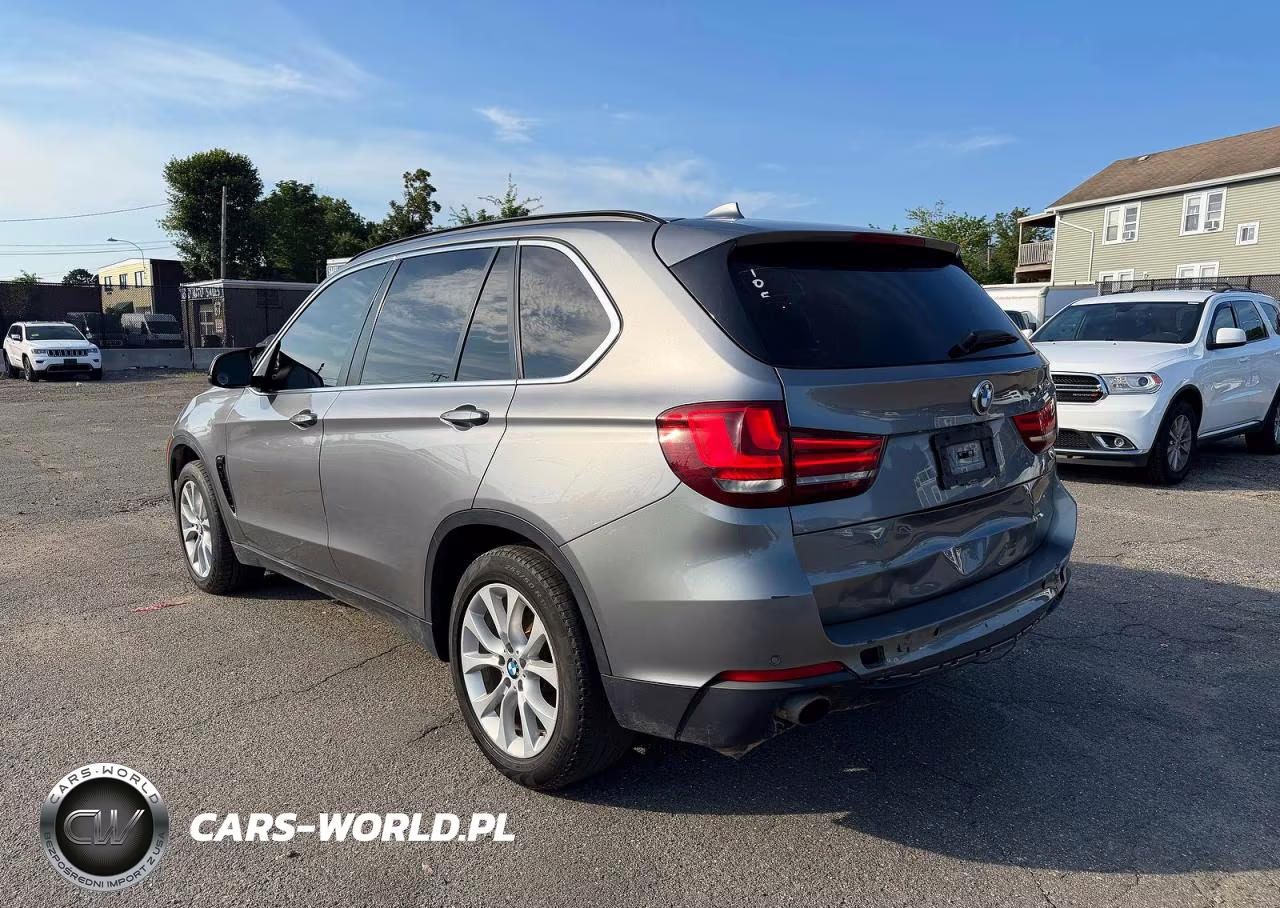 2016 BMW X5 xDrive35I VIN:5UXKR0C52G0U10569 - 3