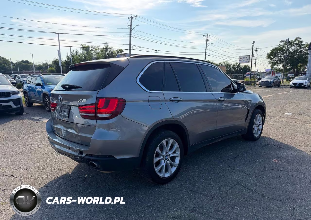 2016 BMW X5 xDrive35I VIN:5UXKR0C52G0U10569 - 4