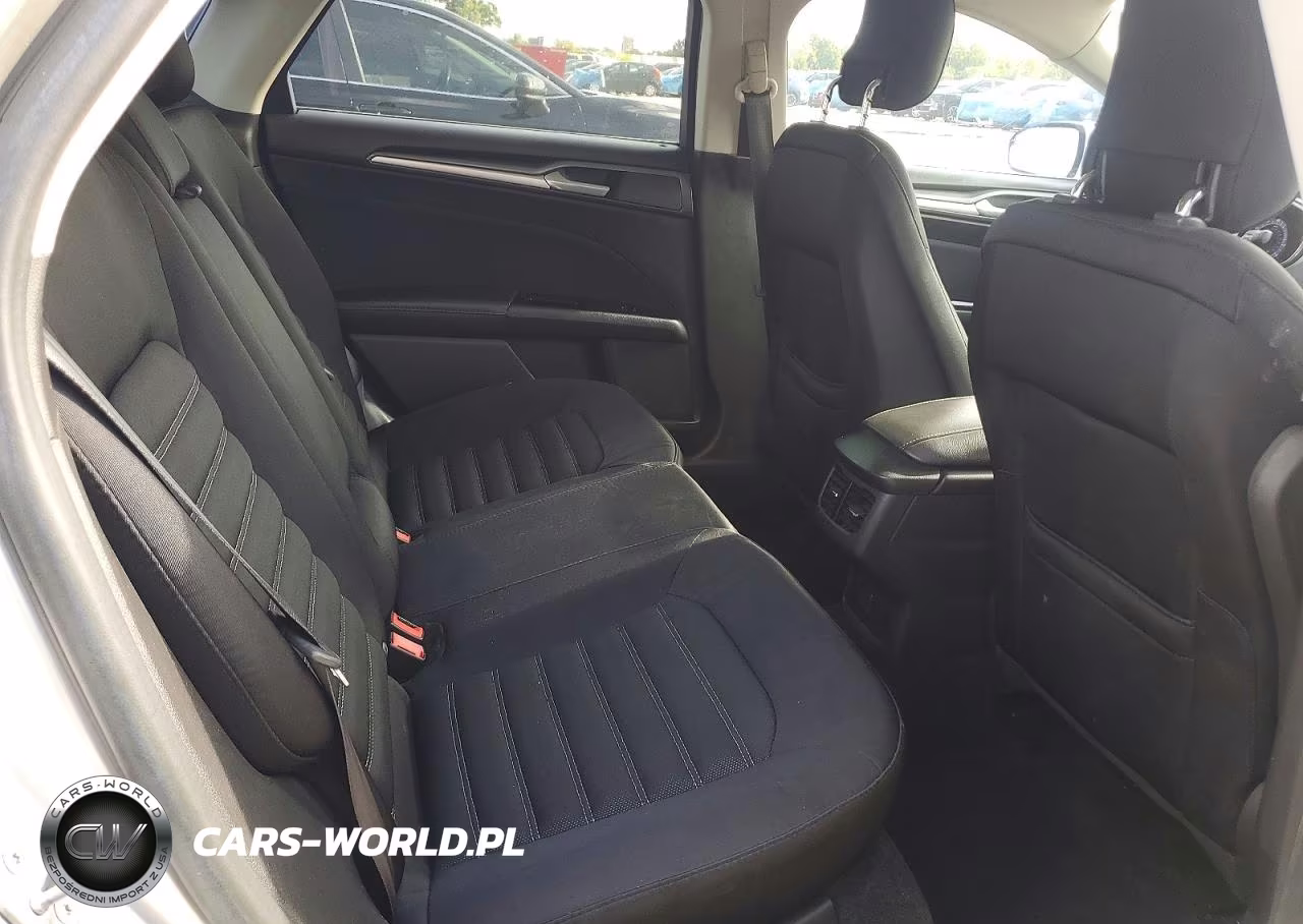 2014 Ford Fusion Se VIN:3FA6P0HD1ER118892 - 10