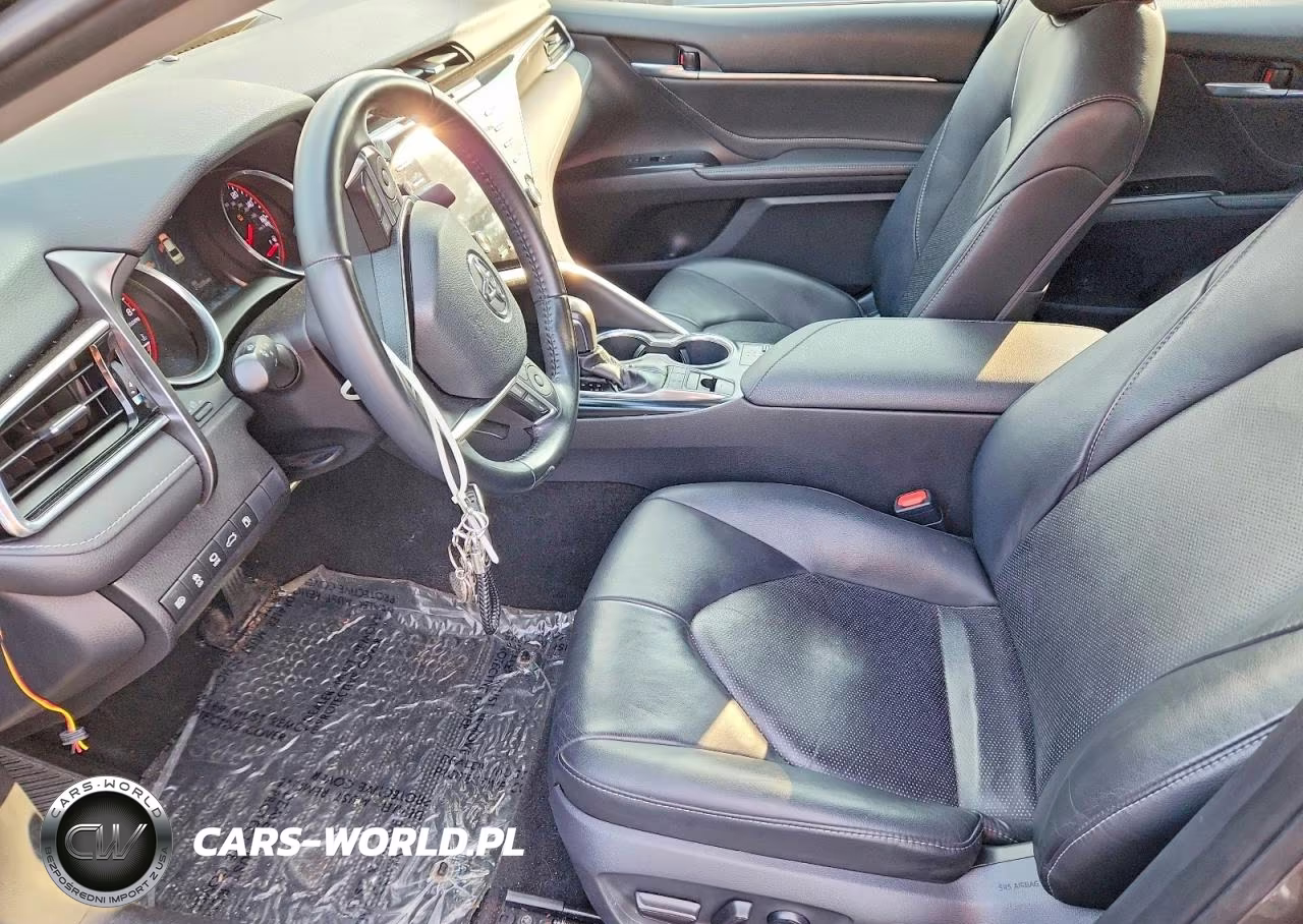 2018 Toyota Camry Xse VIN:4T1B61HK8JU042098 - 7