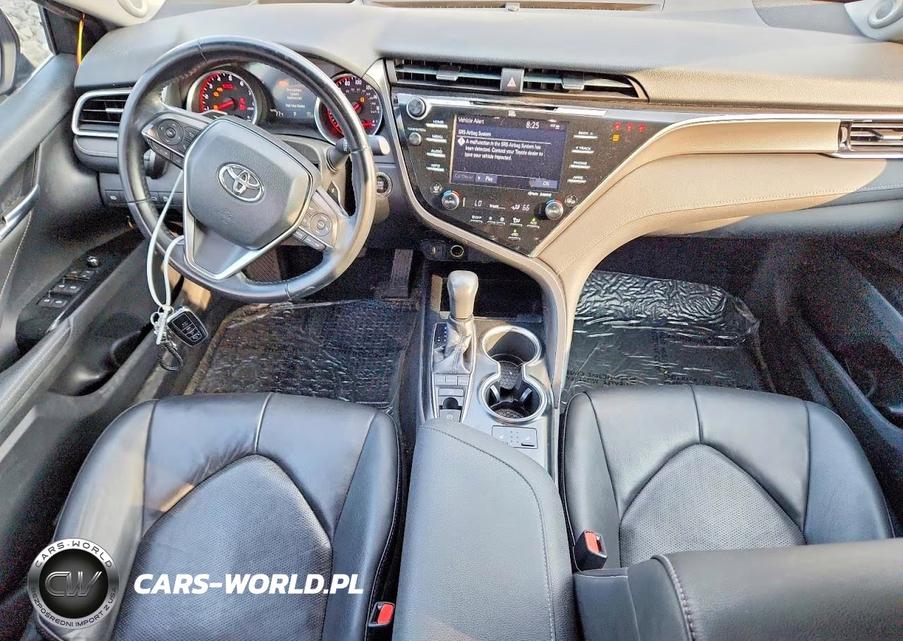 2018 Toyota Camry Xse VIN:4T1B61HK8JU042098 - 8