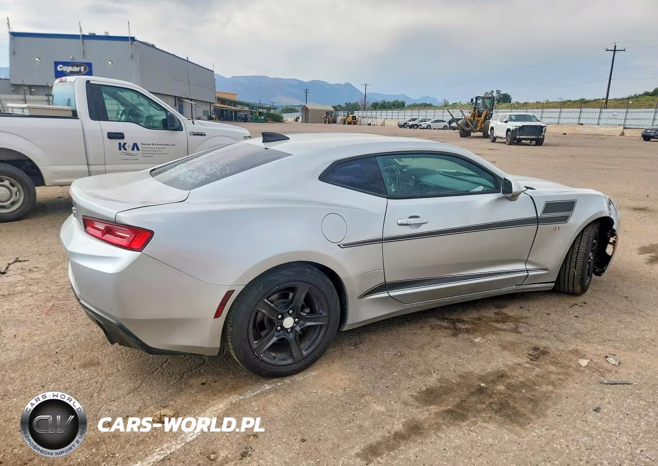 2016 Chevrolet Camaro Lt VIN:1G1FB1RS1G0133688 - 3