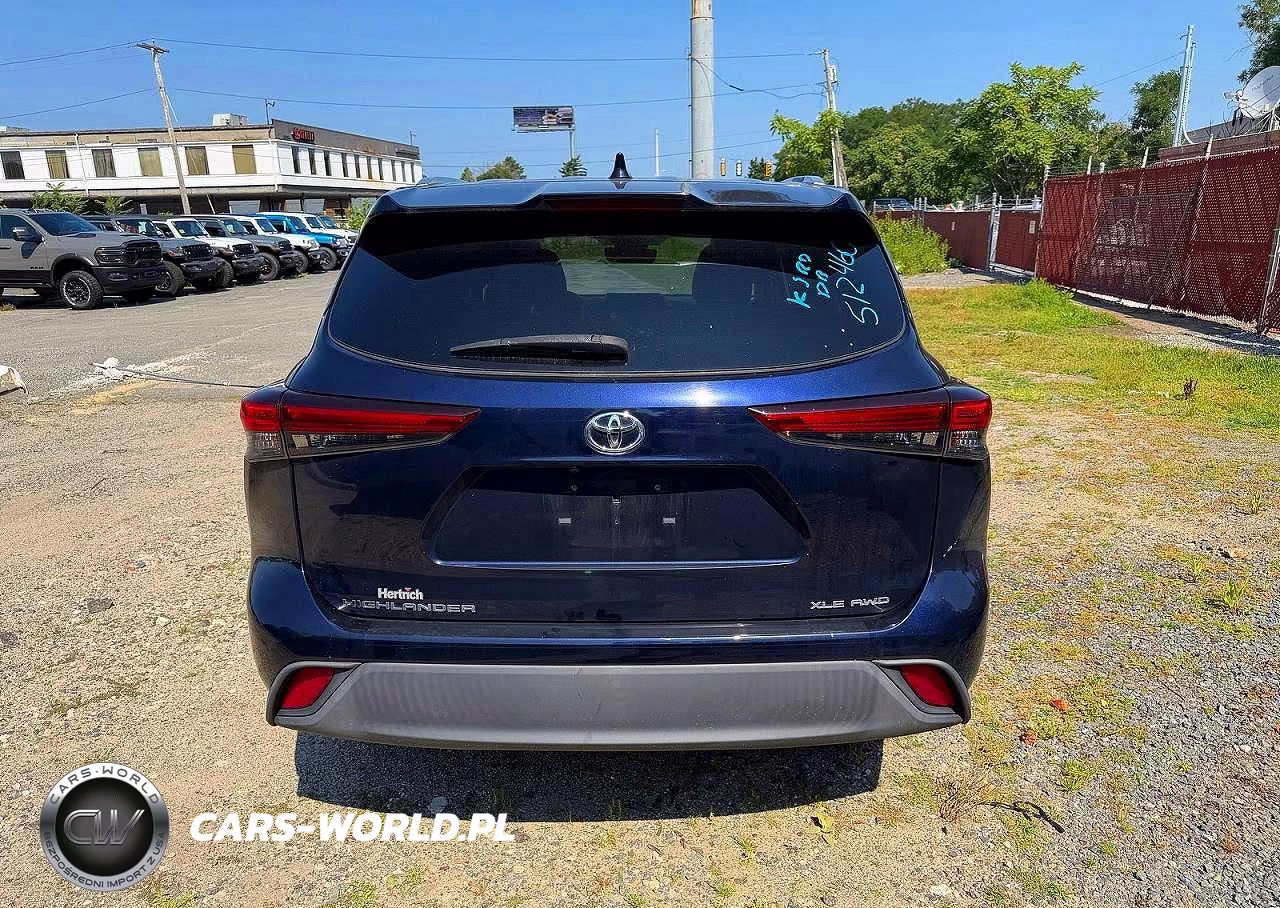 2020 Toyota Highlander Xle VIN:5TDGZRBHXLS512460 - 13