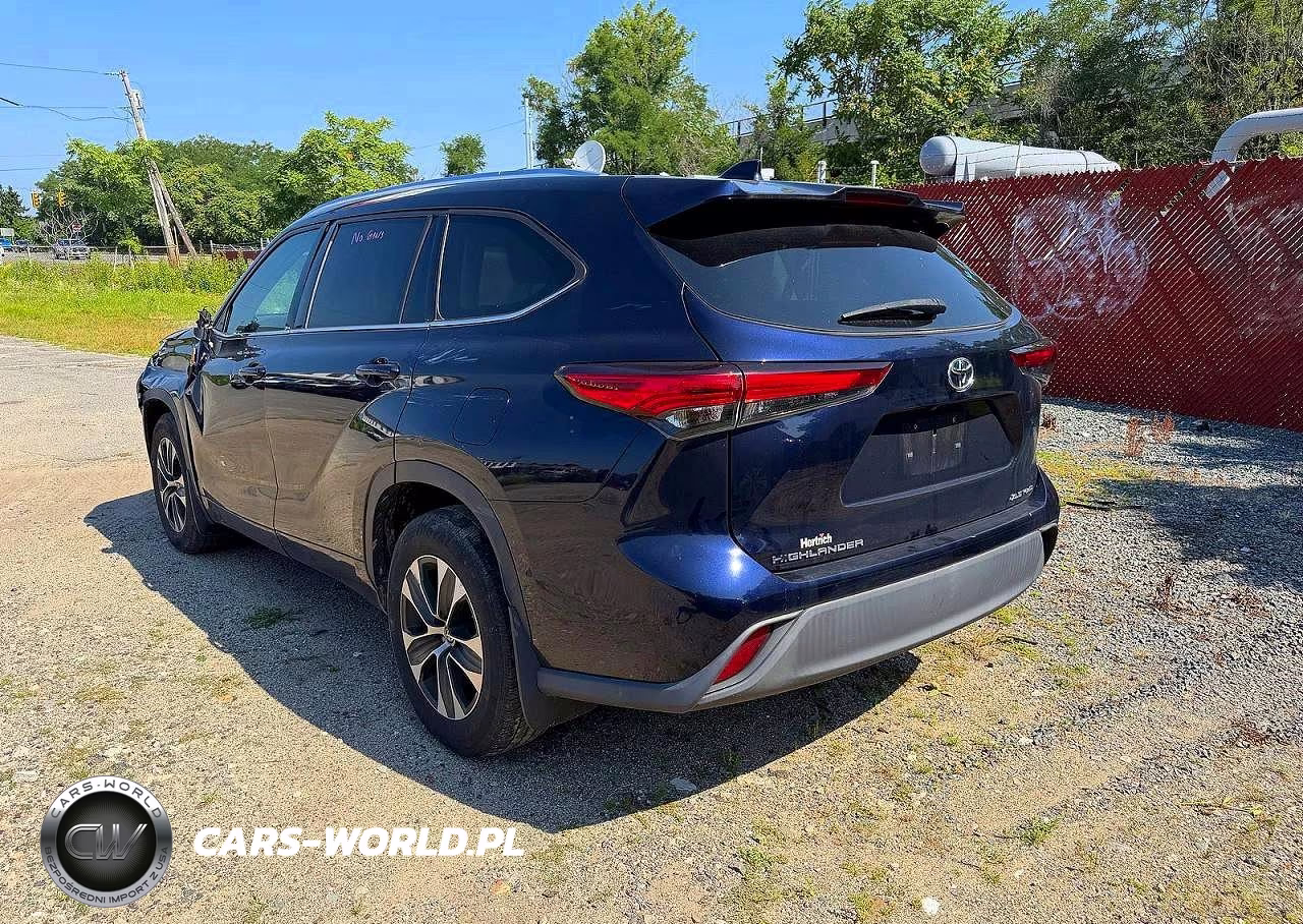 2020 Toyota Highlander Xle VIN:5TDGZRBHXLS512460 - 3