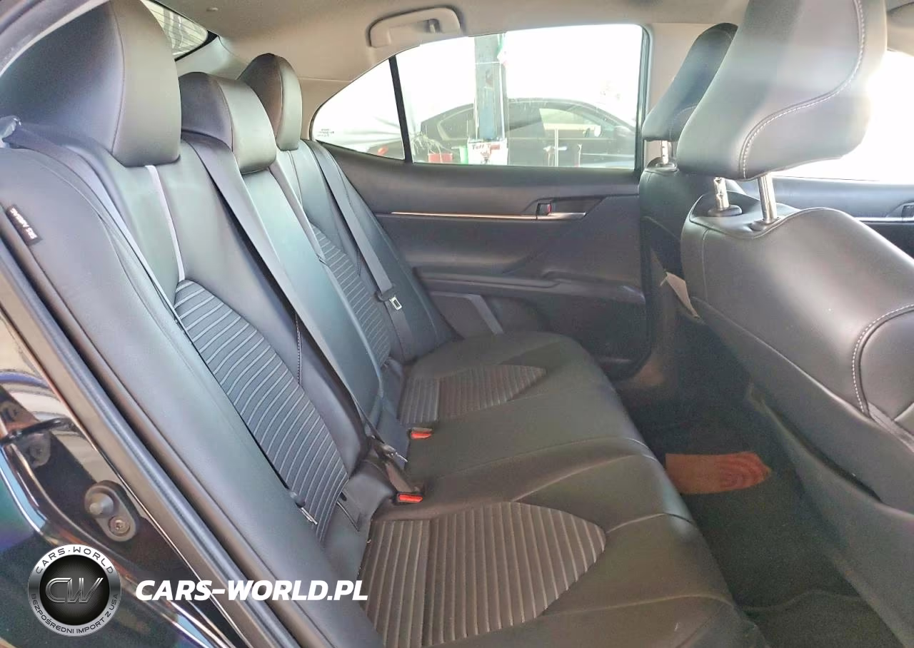 2021 Toyota Camry Se VIN:4T1G31AKXMU560291 - 10