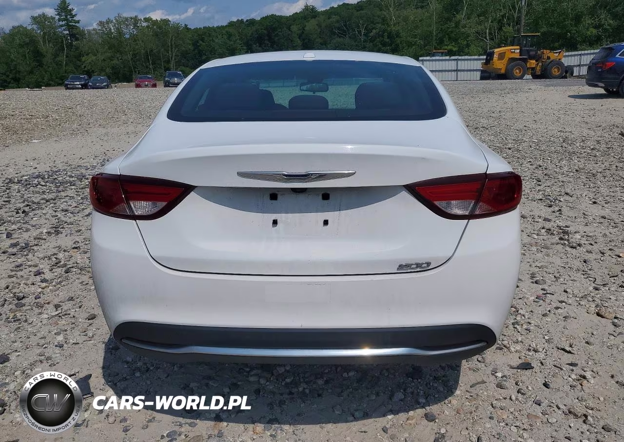 2015 Chrysler 200 Limited VIN:1C3CCCAB2FN608723 - 6