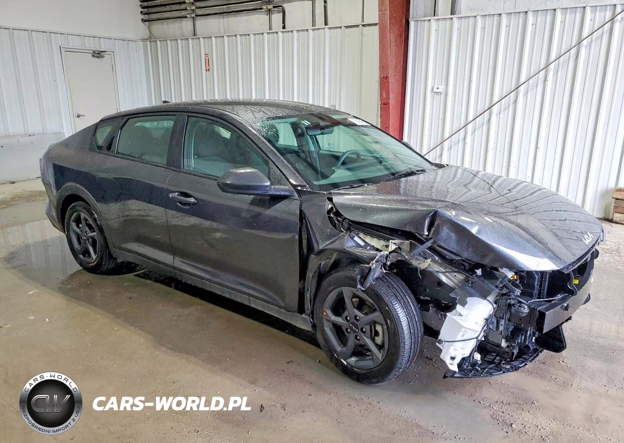 2026 Kia K4 Lxs VIN:3KPFT4DE9TE310254 - 4