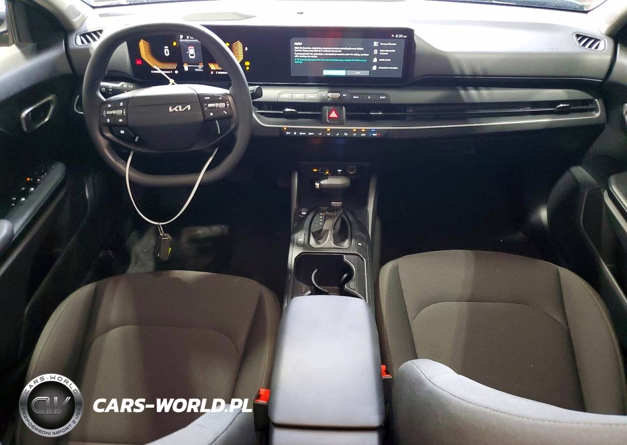 2026 Kia K4 Lxs VIN:3KPFT4DE9TE310254 - 8
