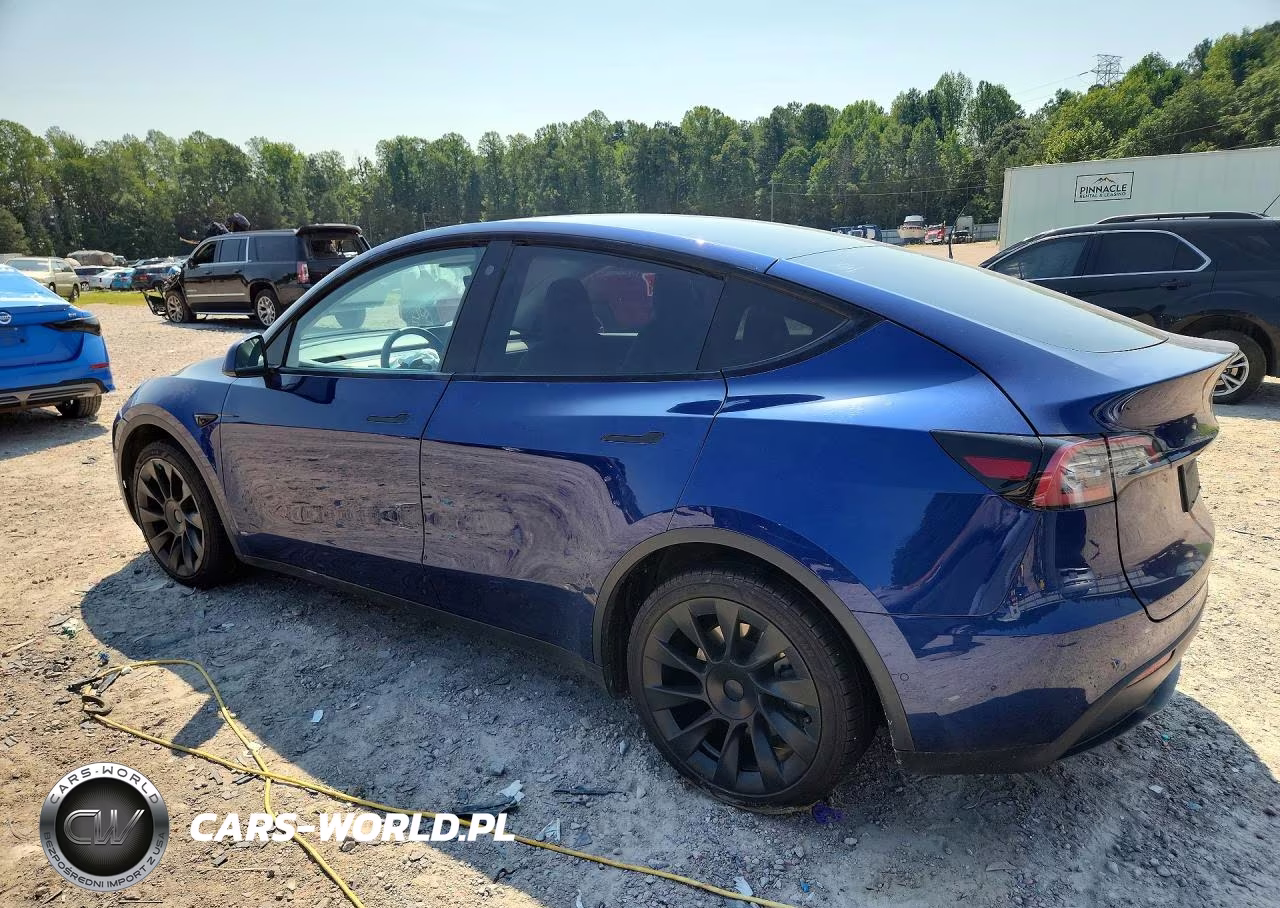 2022 Tesla Model Y VIN:7SAYGDEE9NA009363 - 2