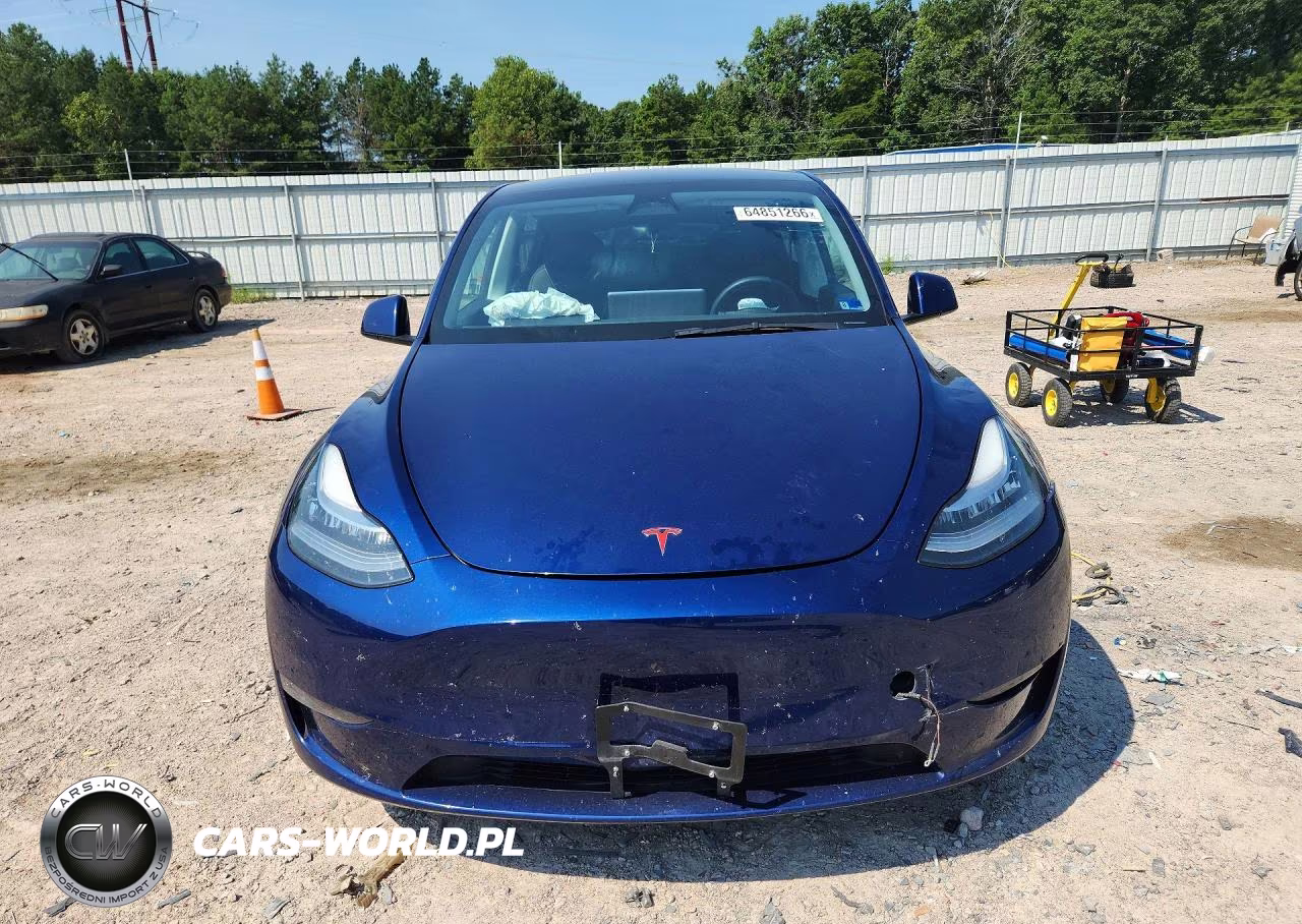 2022 Tesla Model Y VIN:7SAYGDEE9NA009363 - 5
