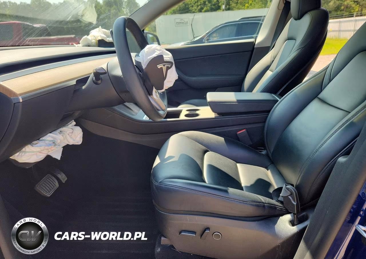 2022 Tesla Model Y VIN:7SAYGDEE9NA009363 - 7