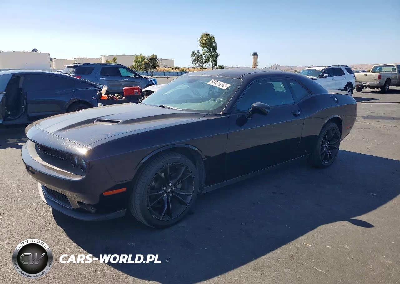 2017 Dodge Challenger Sxt – zdjęcie 1 z 12