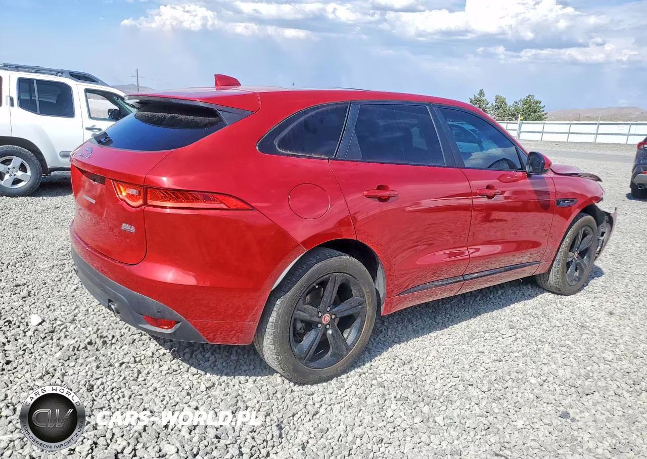 2017 Jaguar F-Pace R - Sport VIN:SADCL2BV3HA059286 - 3