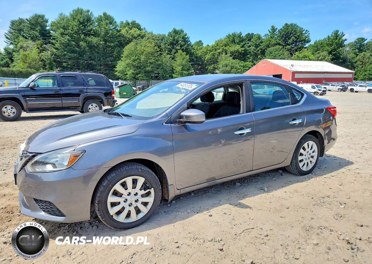 2017 Nissan Sentra – zdjęcie 1 z 12