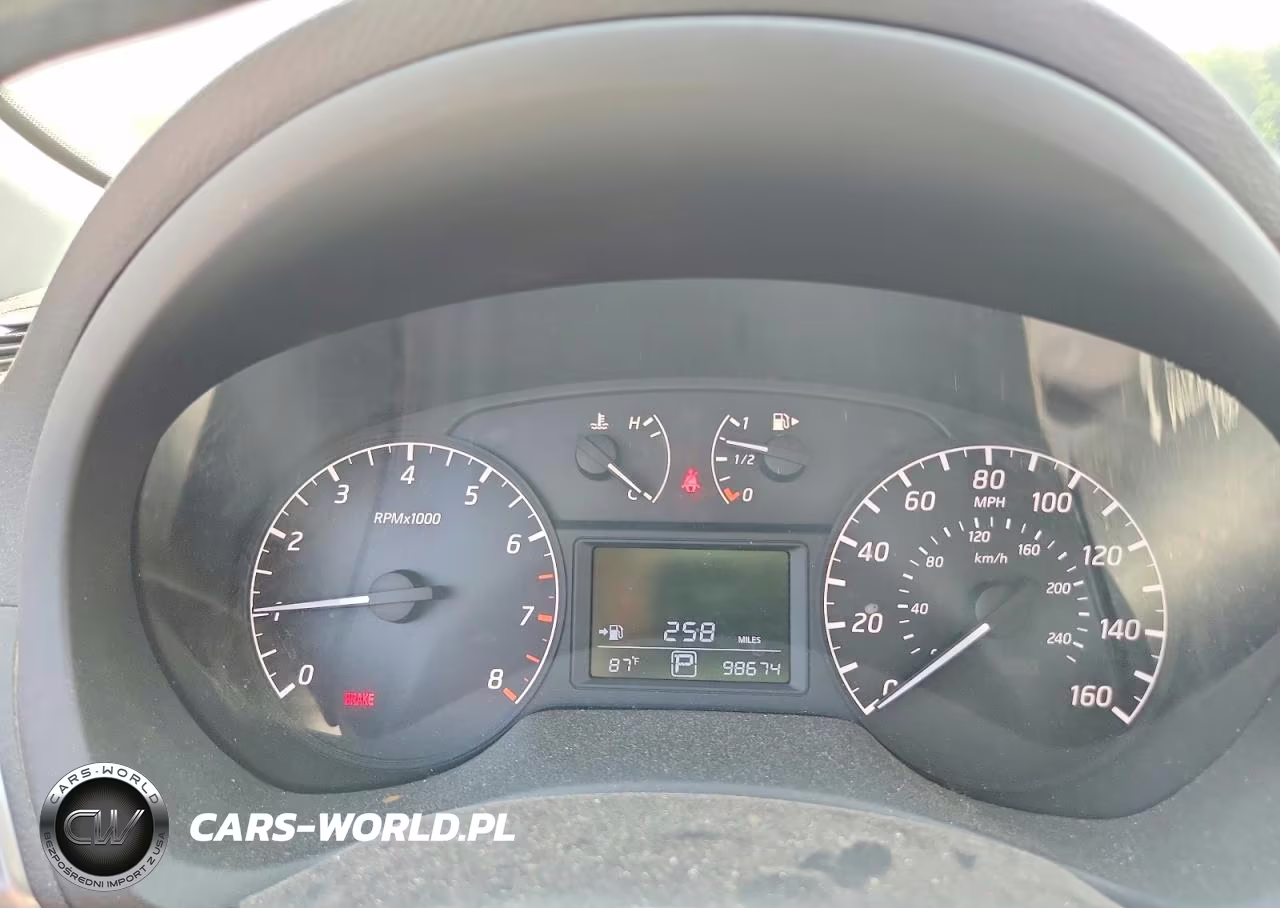 2017 Nissan Sentra VIN:3N1AB7AP4HY368558 - 9