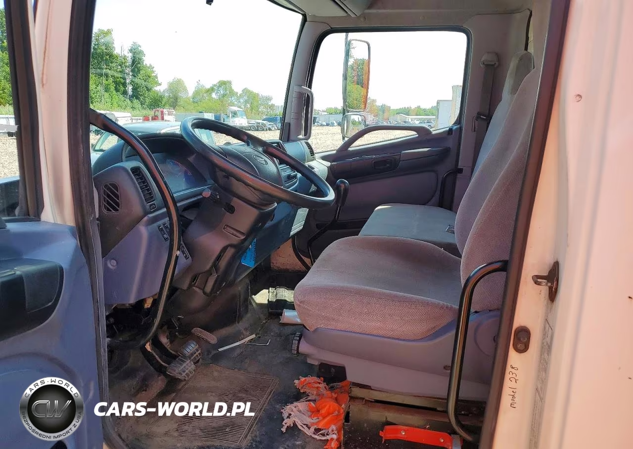 2007 Hino Hino 268 VIN:5PVNE8JVX72S50828 - 7