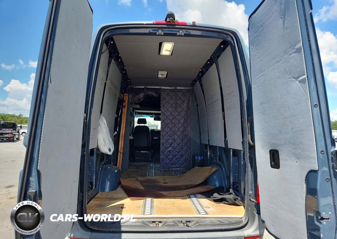 2019 Mercedes-Benz Sprinter 2500-3500 Delivery Van VIN:WD4PF1CD8KP134269 - 10