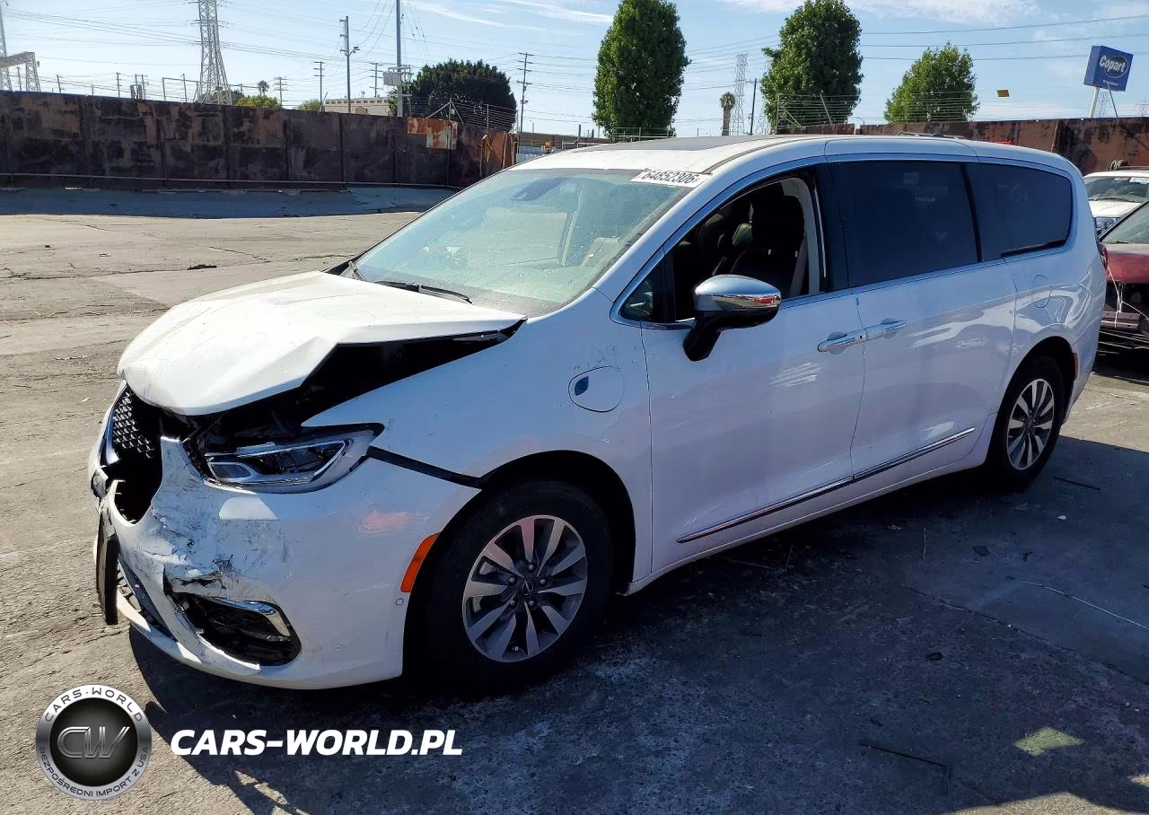 2023 Chrysler Pacifica Hybrid Limited VIN:2C4RC1S70PR599559 - 1