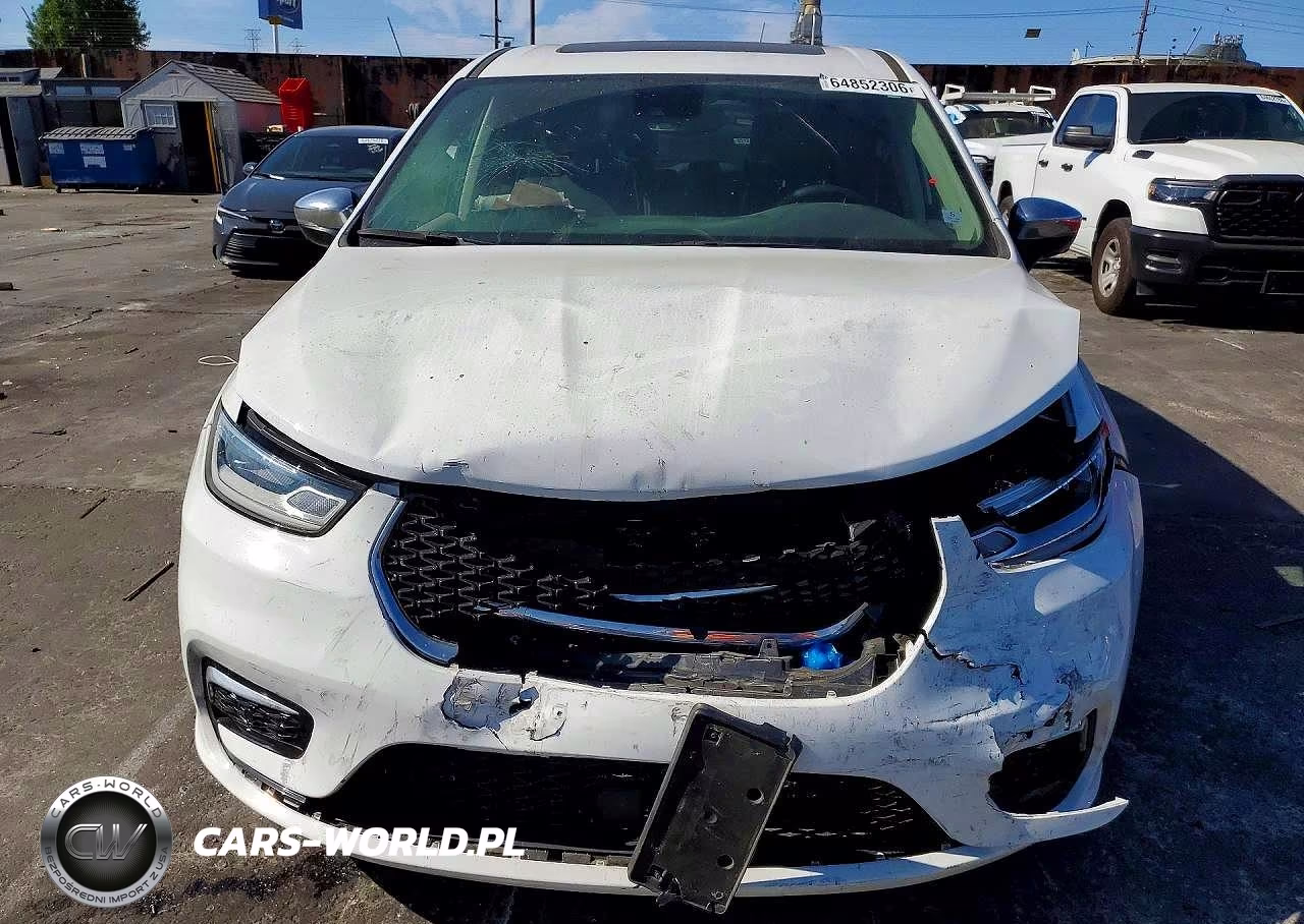 2023 Chrysler Pacifica Hybrid Limited VIN:2C4RC1S70PR599559 - 5
