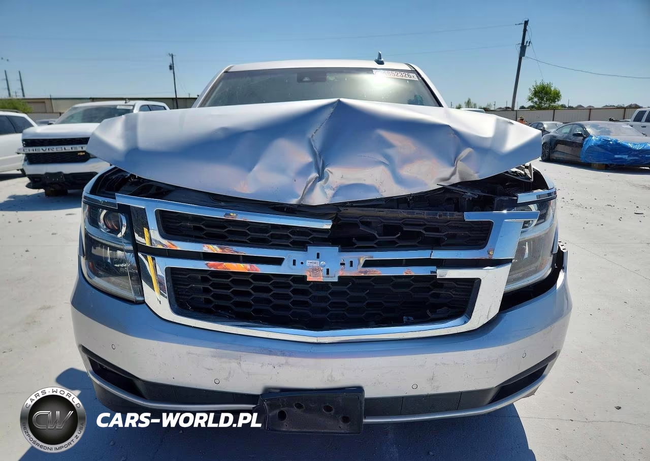 2019 Chevrolet Suburban C1500 Lt VIN:1GNSCHKC6KR148858 - 5