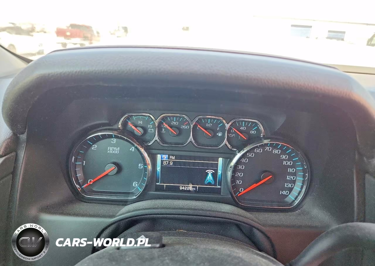 2019 Chevrolet Suburban C1500 Lt VIN:1GNSCHKC6KR148858 - 9