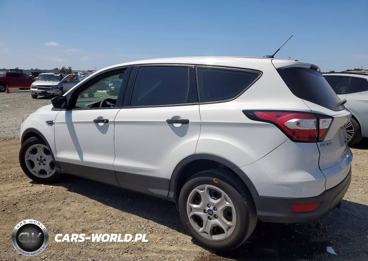 2018 Ford Escape S VIN:1FMCU0F77JUB27811 - 2