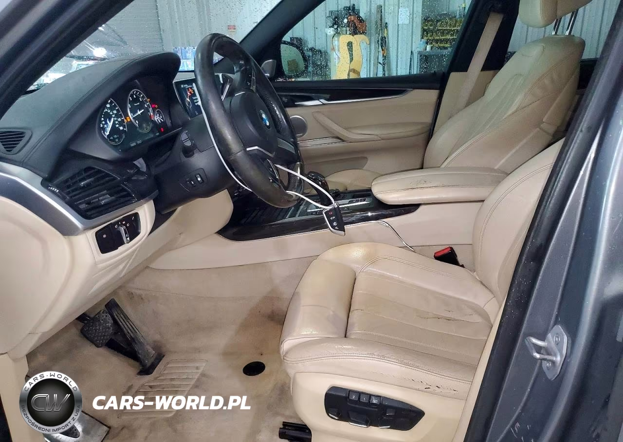 2015 BMW X5 xDrive50I VIN:5UXKR6C57F0J77032 - 7