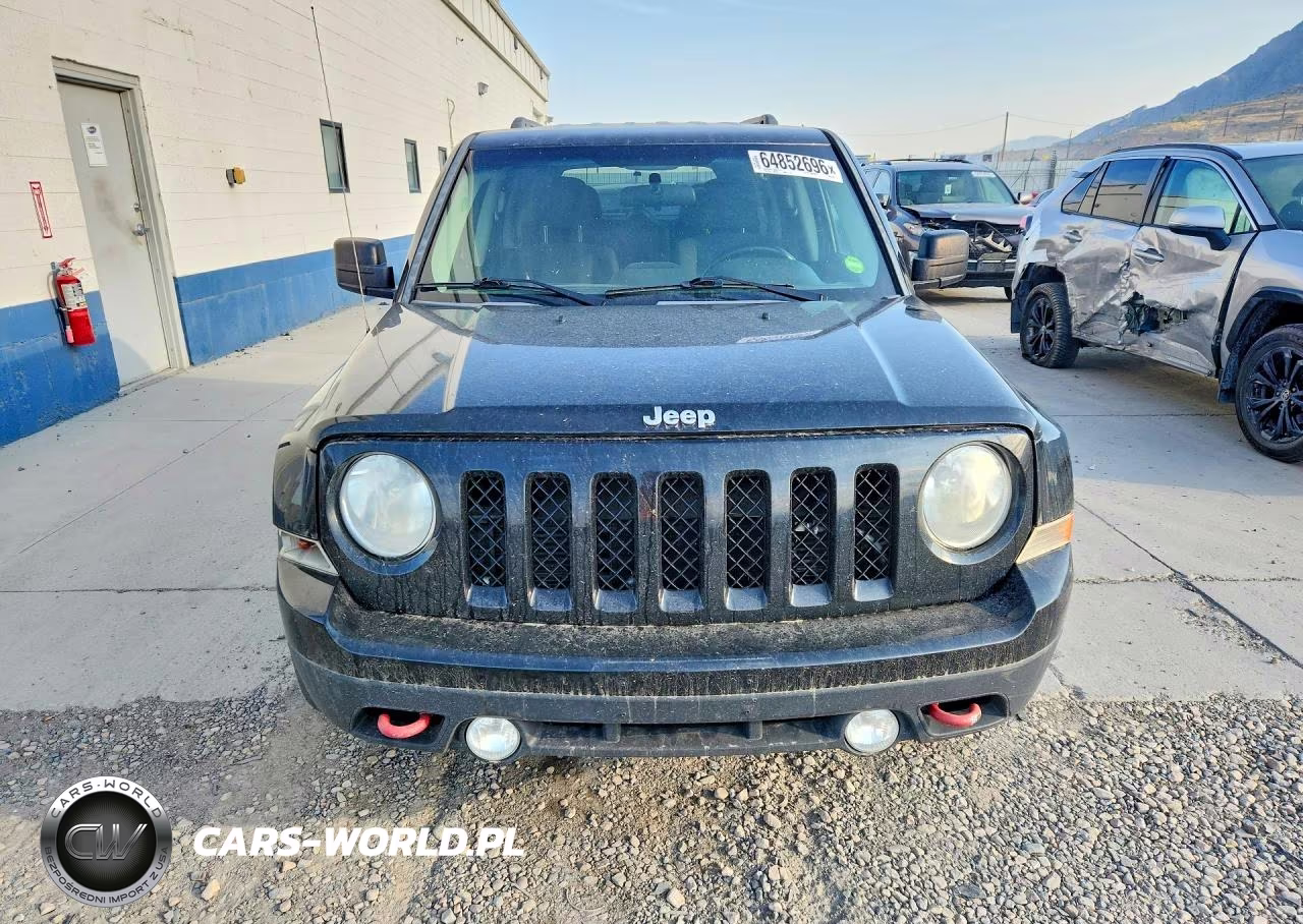 2012 Jeep Patriot Latitude VIN:1C4NJRFB8CD683272 - 5