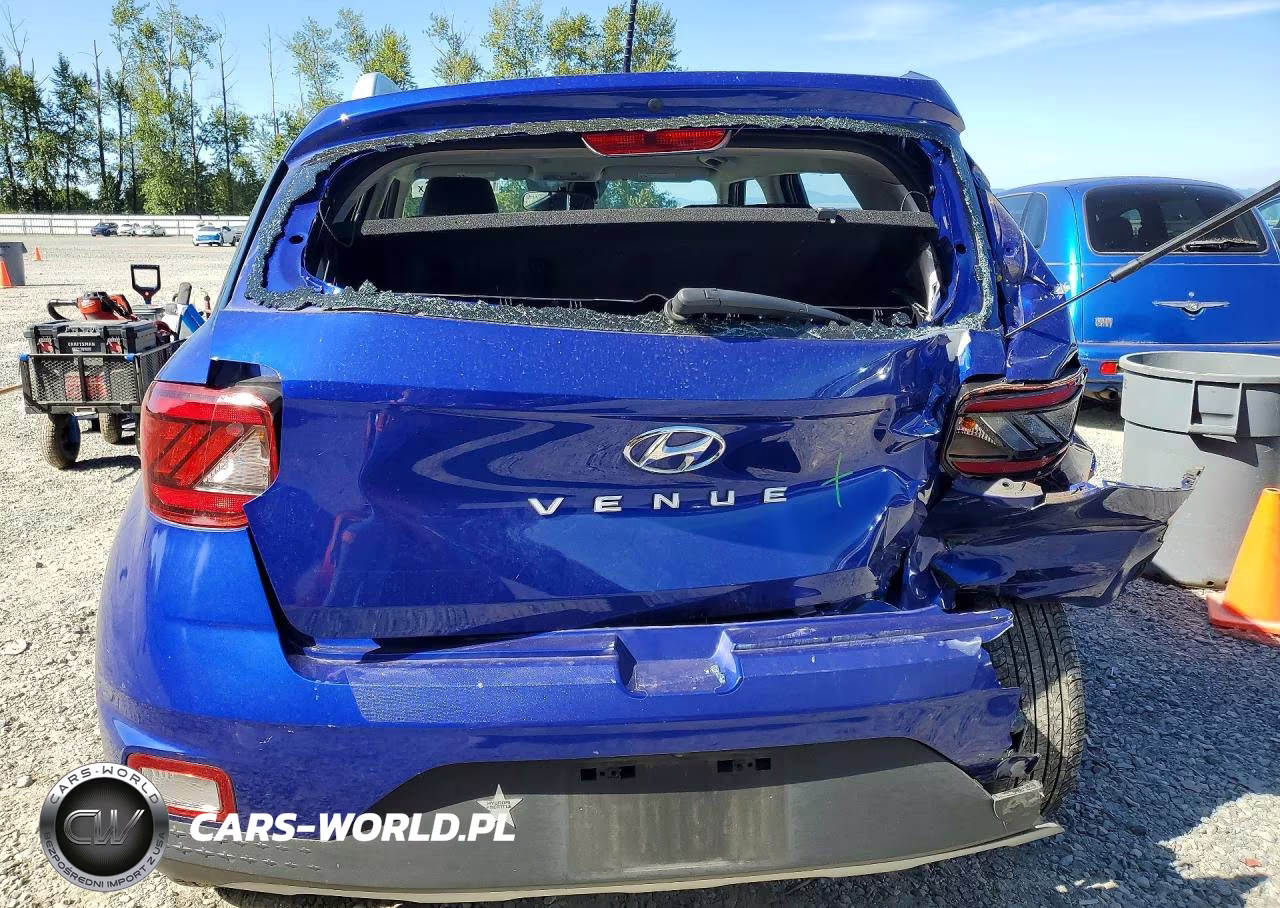 2023 Hyundai Venue Limited VIN:KMHRC8A39PU213288 - 6
