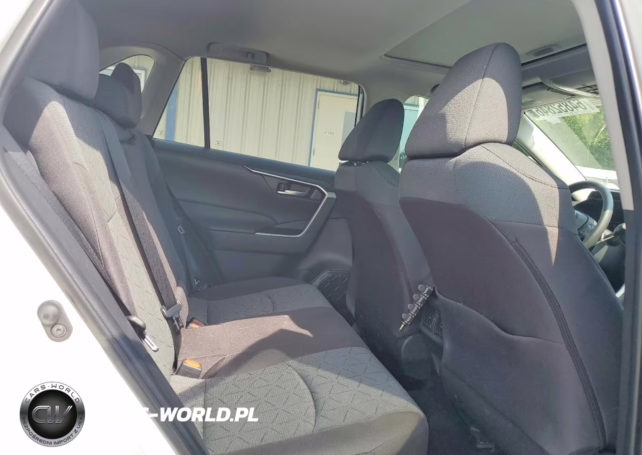 2025 Toyota Rav4 Xle VIN:2T3W1RFV8SC359210 - 11