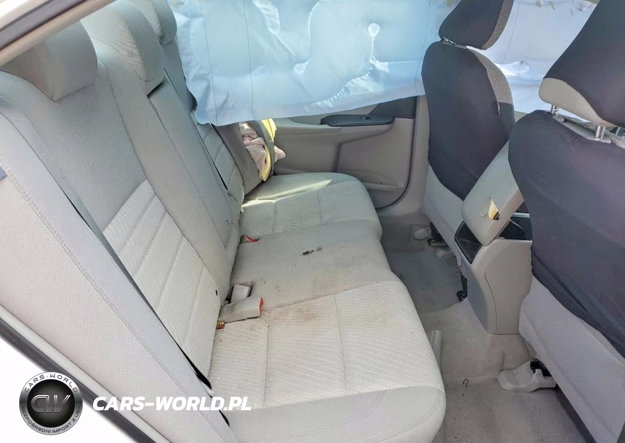 2015 Toyota Camry Le VIN:4T4BF1FK7FR514498 - 10