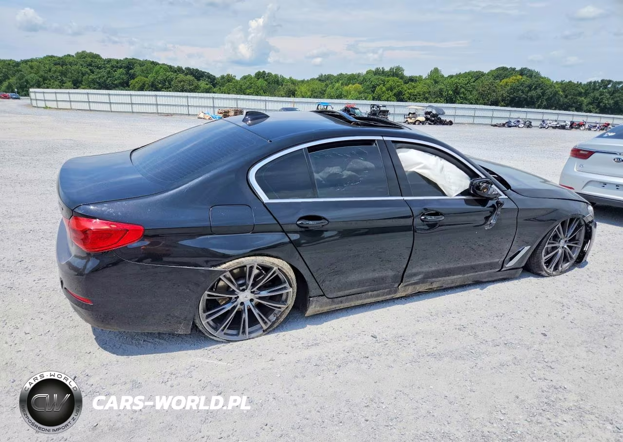 2019 BMW 540 I VIN:WBAJE5C51KWW30357 - 3