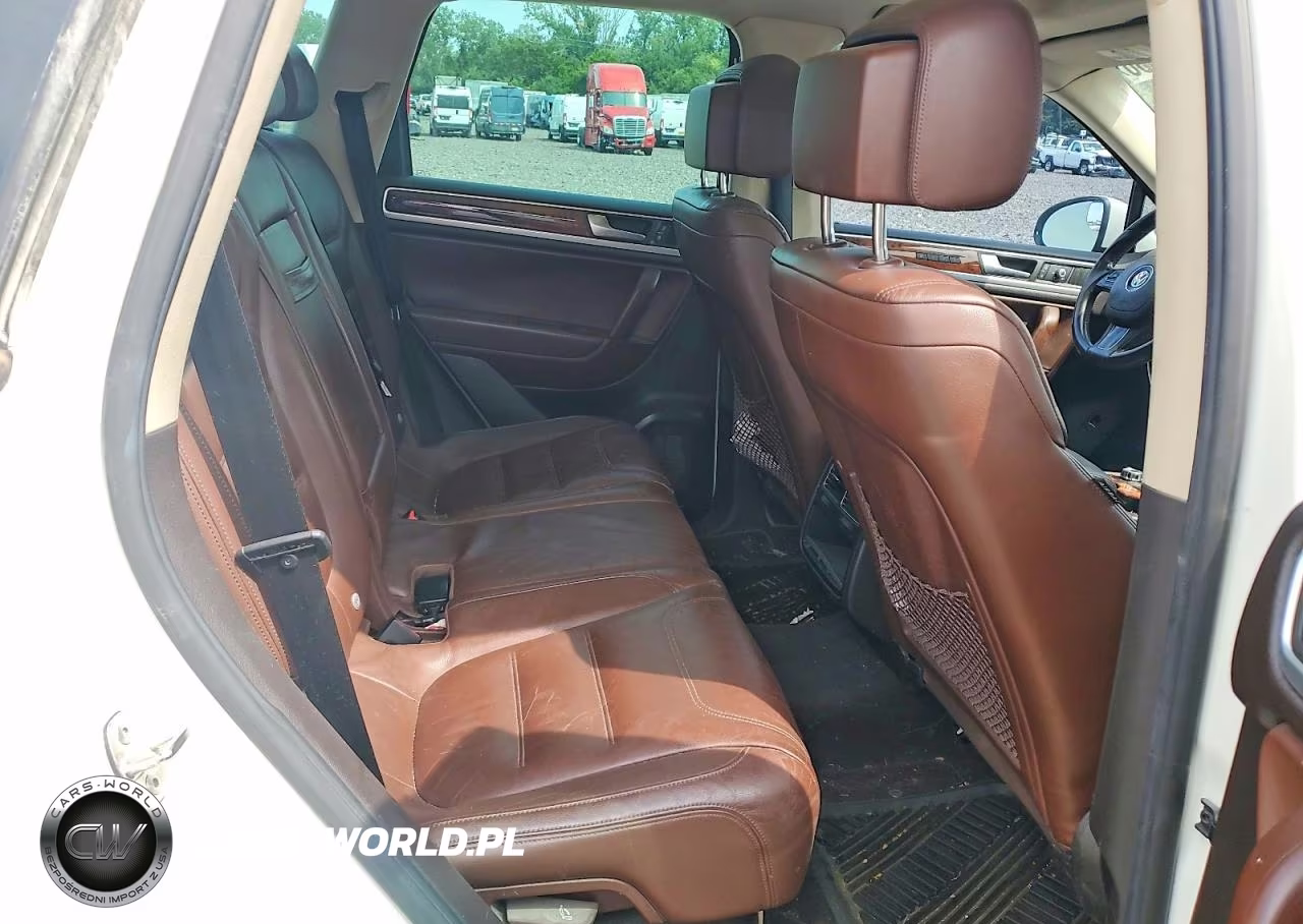 2012 Volkswagen Touareg V6 VIN:WVGFF9BP3CD003135 - 11