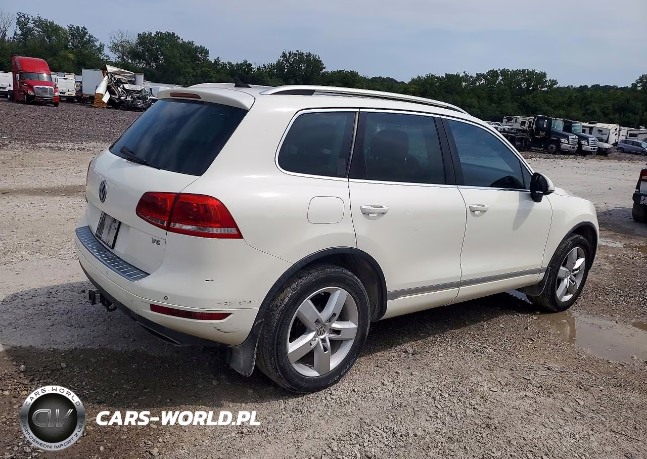 2012 Volkswagen Touareg V6 VIN:WVGFF9BP3CD003135 - 3