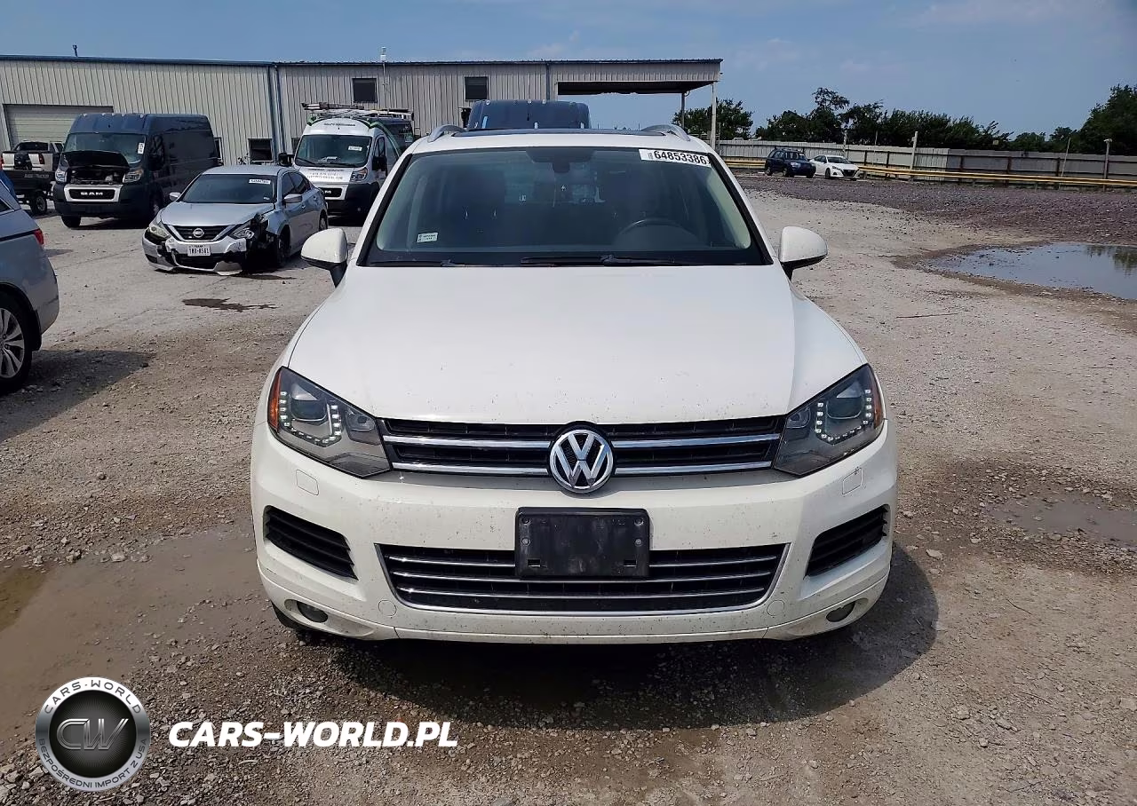 2012 Volkswagen Touareg V6 VIN:WVGFF9BP3CD003135 - 5