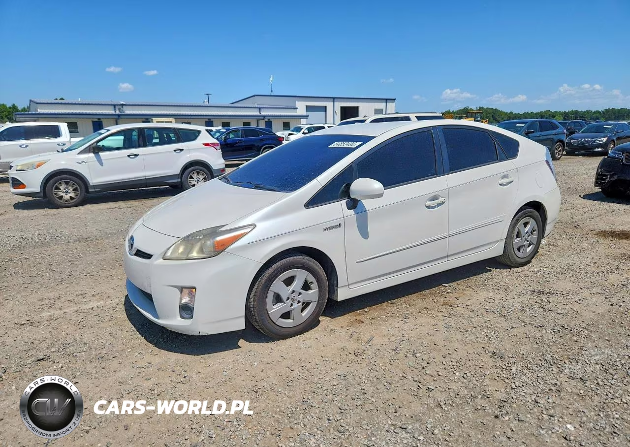 2011 Toyota Prius Two – zdjęcie 1 z 13