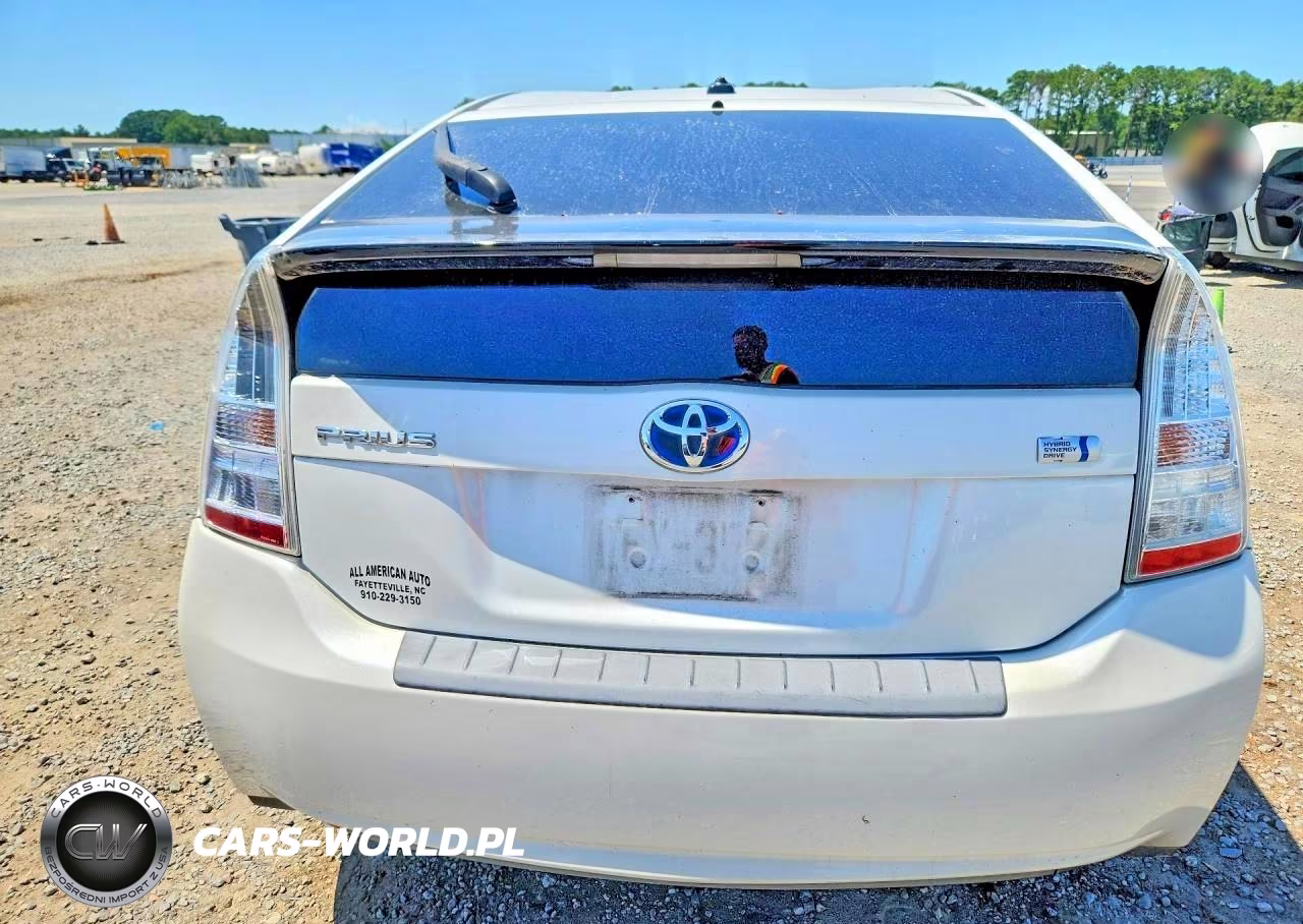 2011 Toyota Prius Two VIN:JTDKN3DU3B1385219 - 6