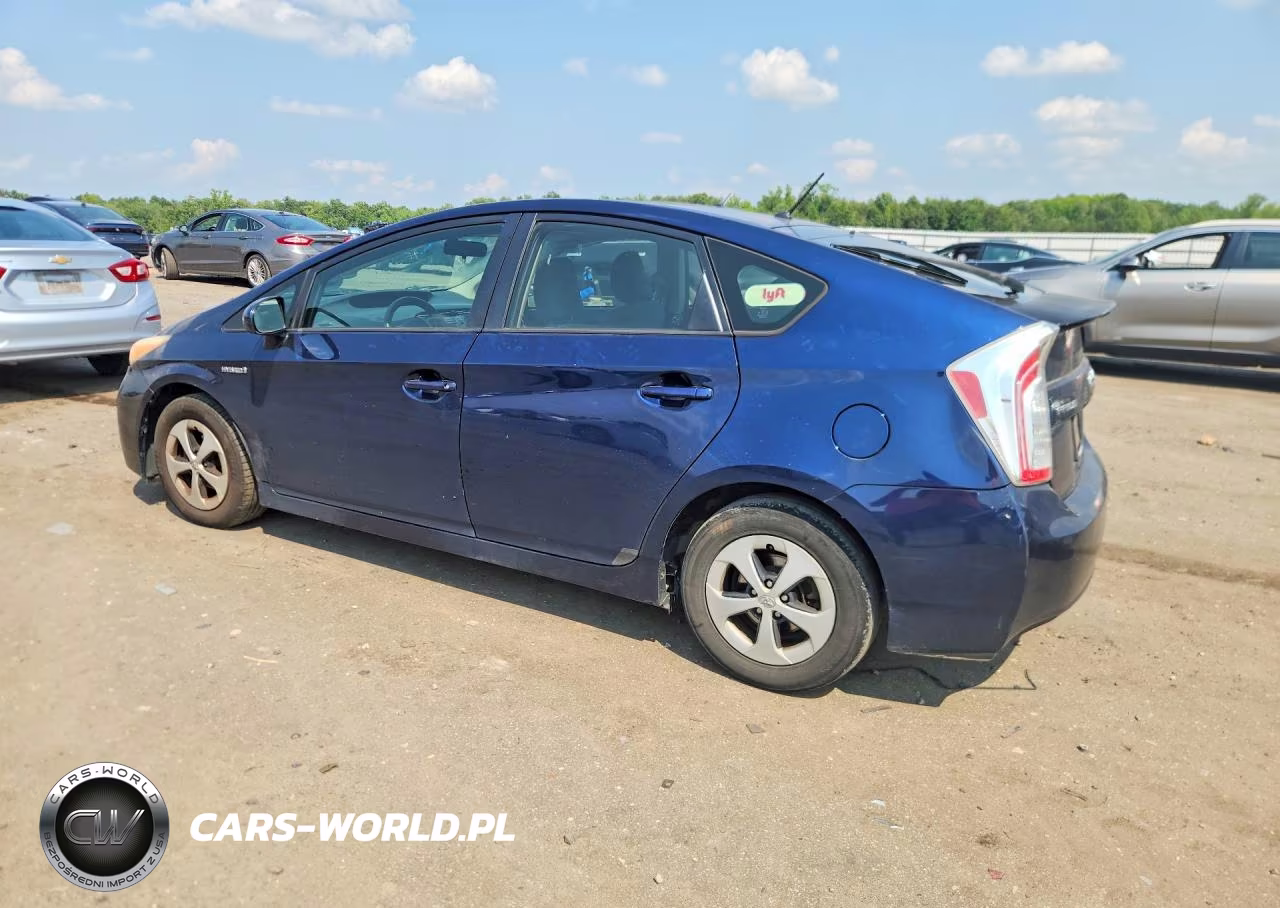 2013 Toyota Prius Two VIN:JTDKN3DU1D1634801 - 2