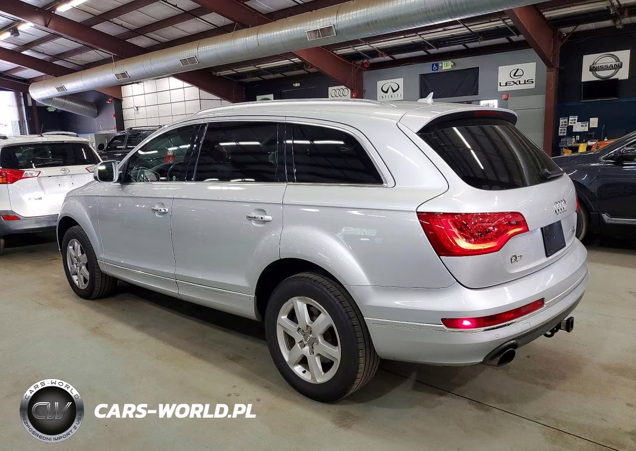 2015 Audi Q7 Premium Plus VIN:WA1LGAFE3FD000913 - 2