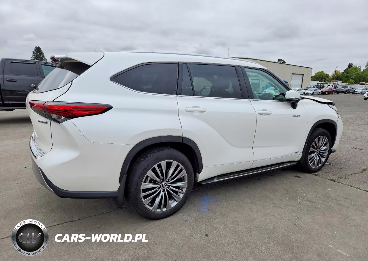 2021 Toyota Highlander Hybrid Platinum VIN:5TDEBRCH1MS037471 - 3