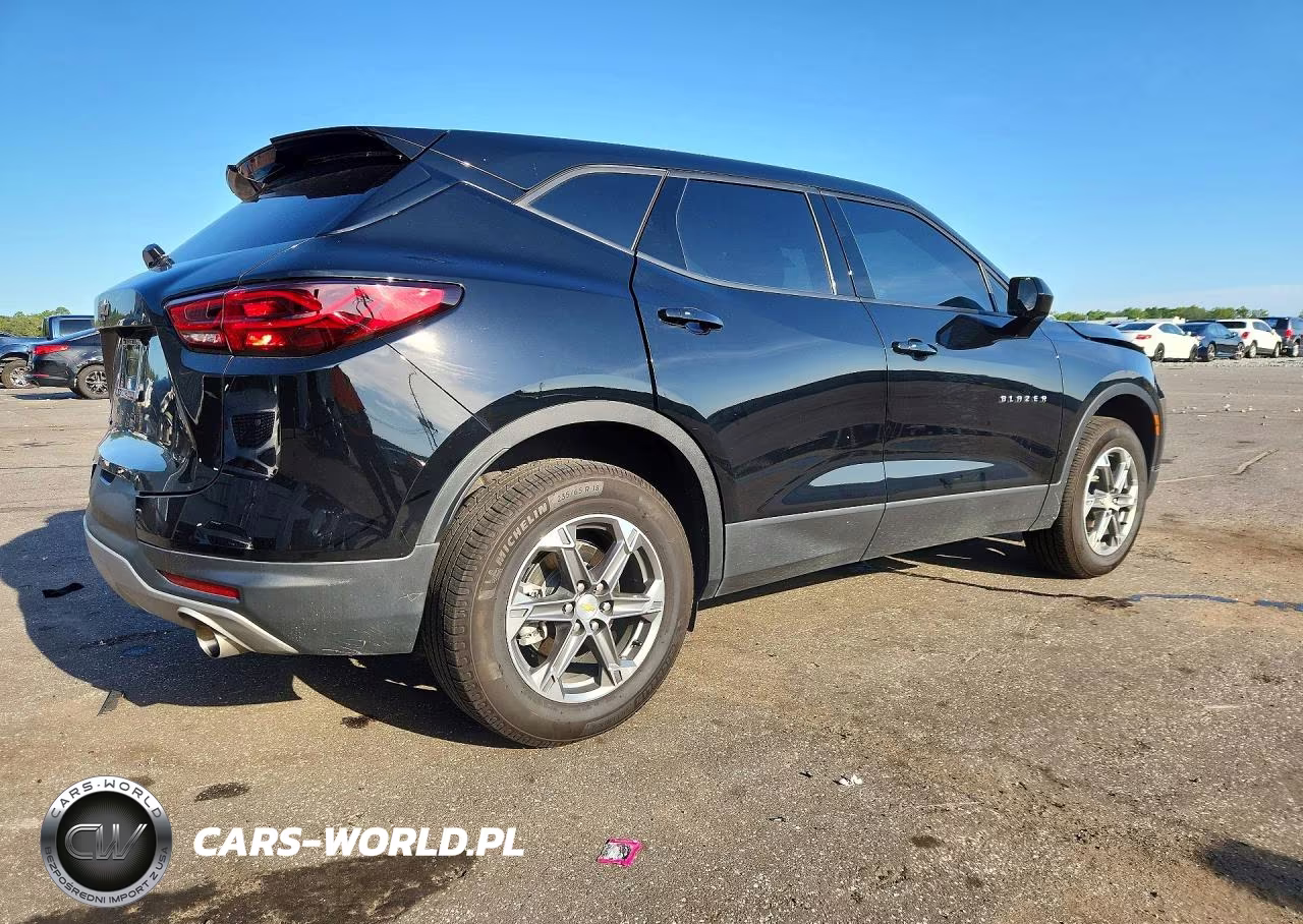 2023 Chevrolet Blazer 2Lt VIN:3GNKBCR49PS180003 - 3