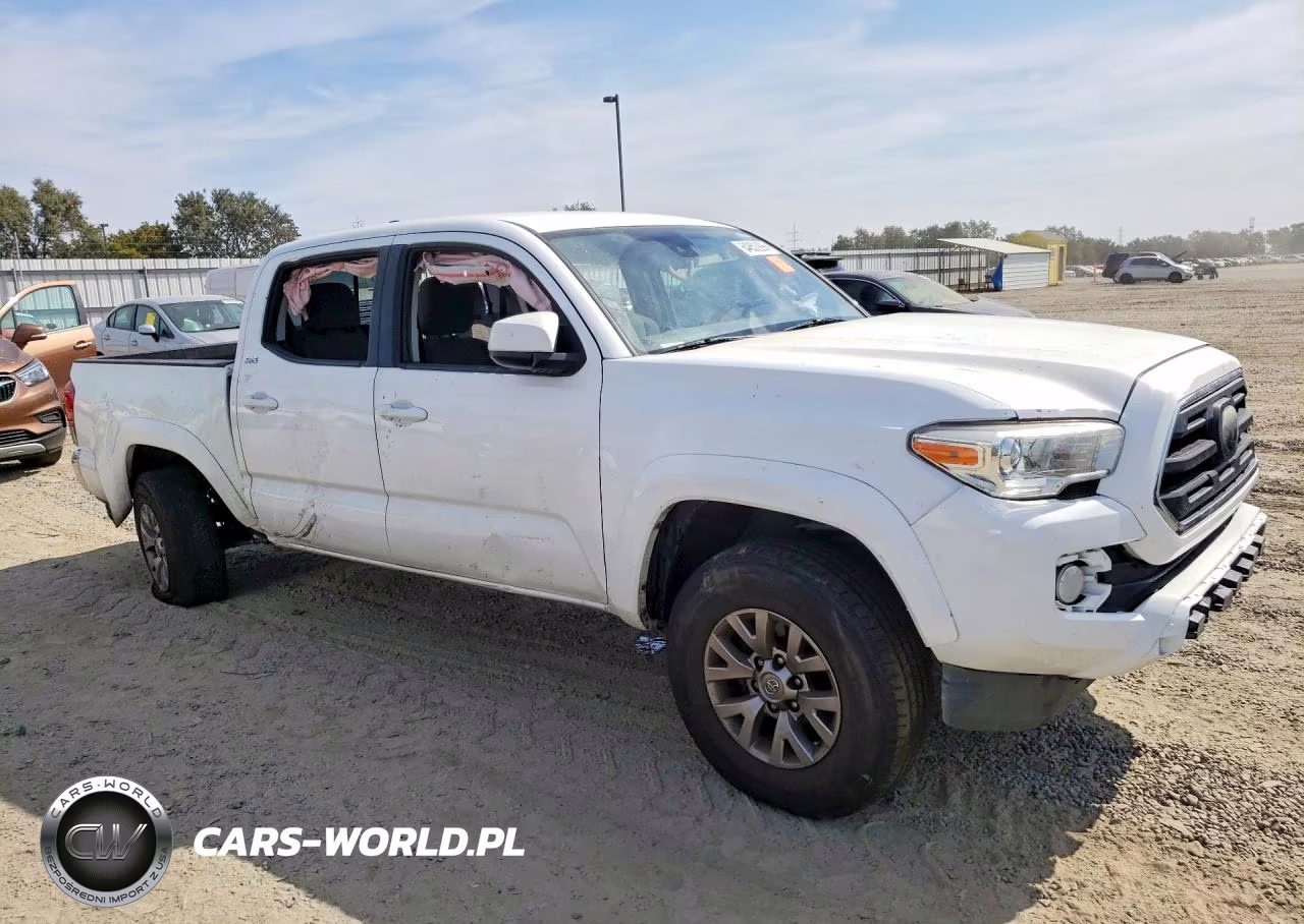 2018 Toyota Tacoma Sr5 V6 VIN:5TFAZ5CNXJX061413 - 4