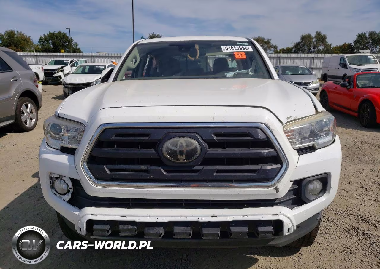 2018 Toyota Tacoma Sr5 V6 VIN:5TFAZ5CNXJX061413 - 5
