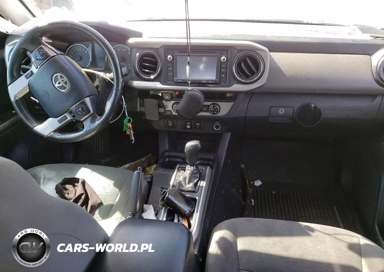 2018 Toyota Tacoma Sr5 V6 VIN:5TFAZ5CNXJX061413 - 8