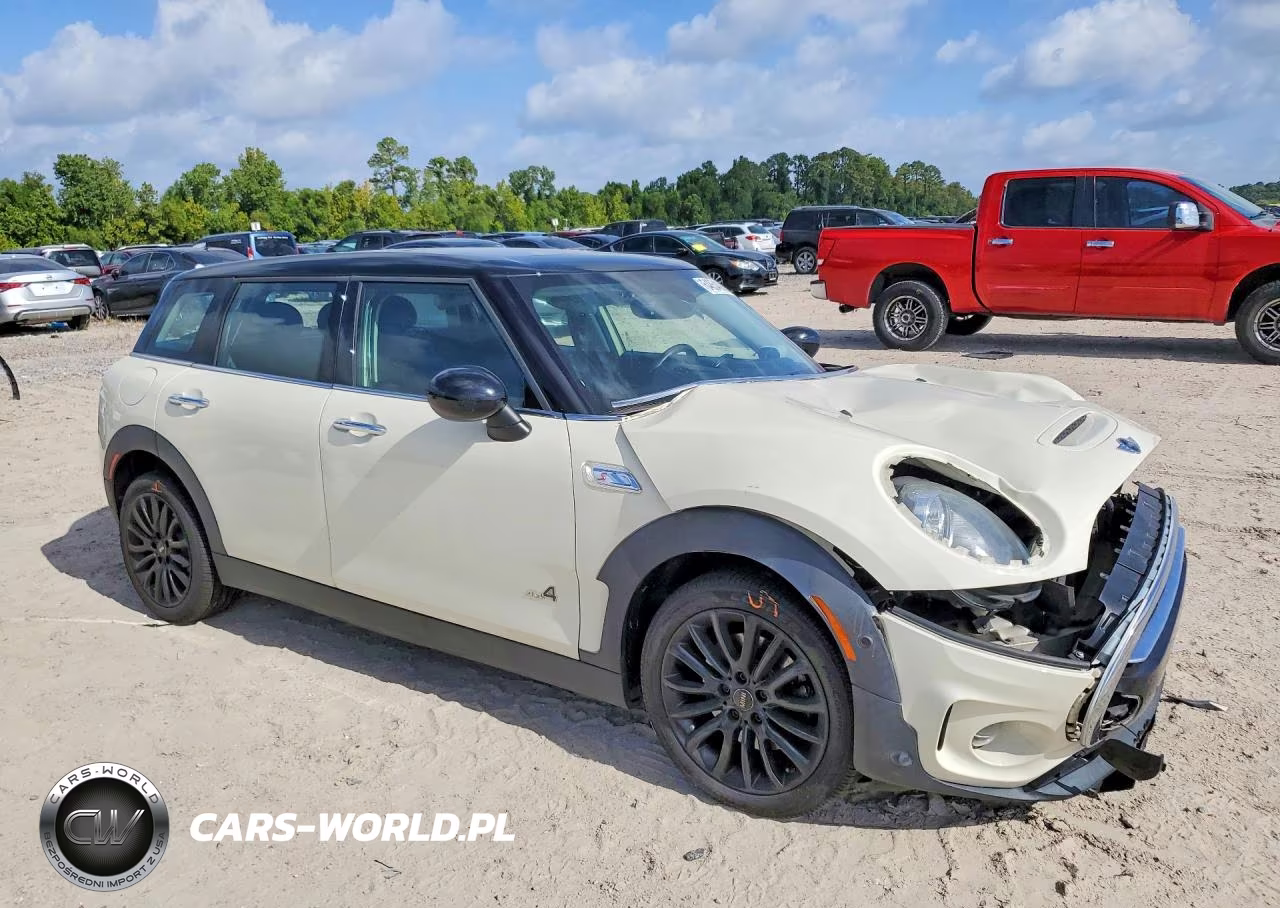 2018 Mini Cooper S Clubman All4 VIN:WMWLU5C51J2G03440 - 4