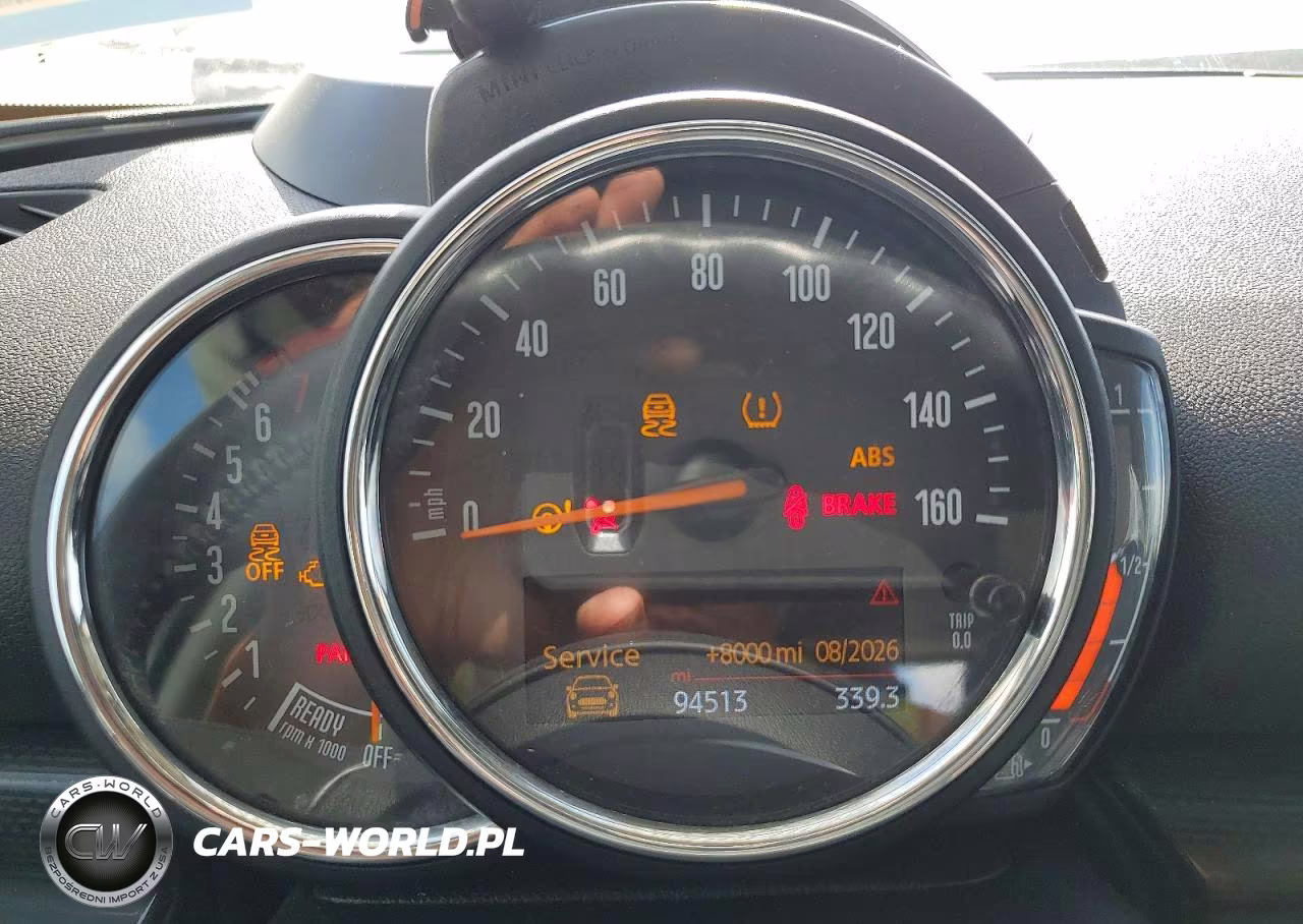 2018 Mini Cooper S Clubman All4 VIN:WMWLU5C51J2G03440 - 9