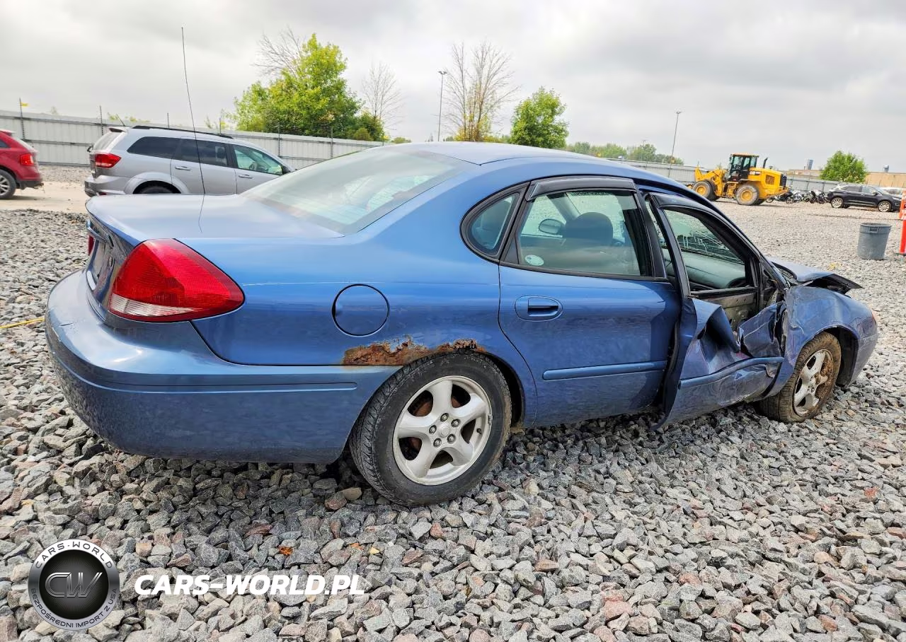 2004 Ford Taurus Se VIN:1FAFP53U74A125682 - 3